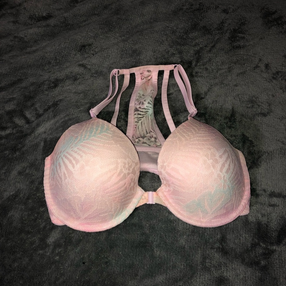 bra 32DD